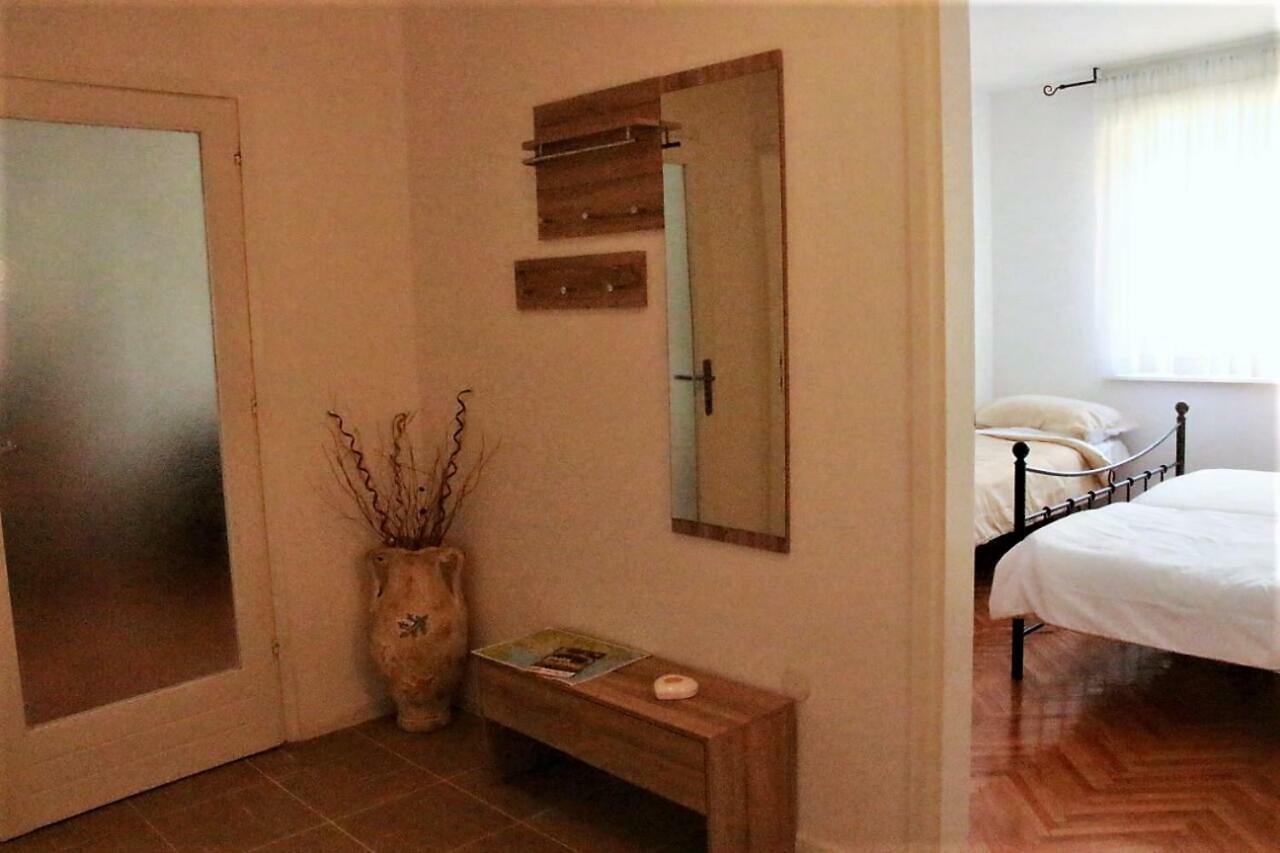 Apartment Monte Paradiso Pula Exteriör bild