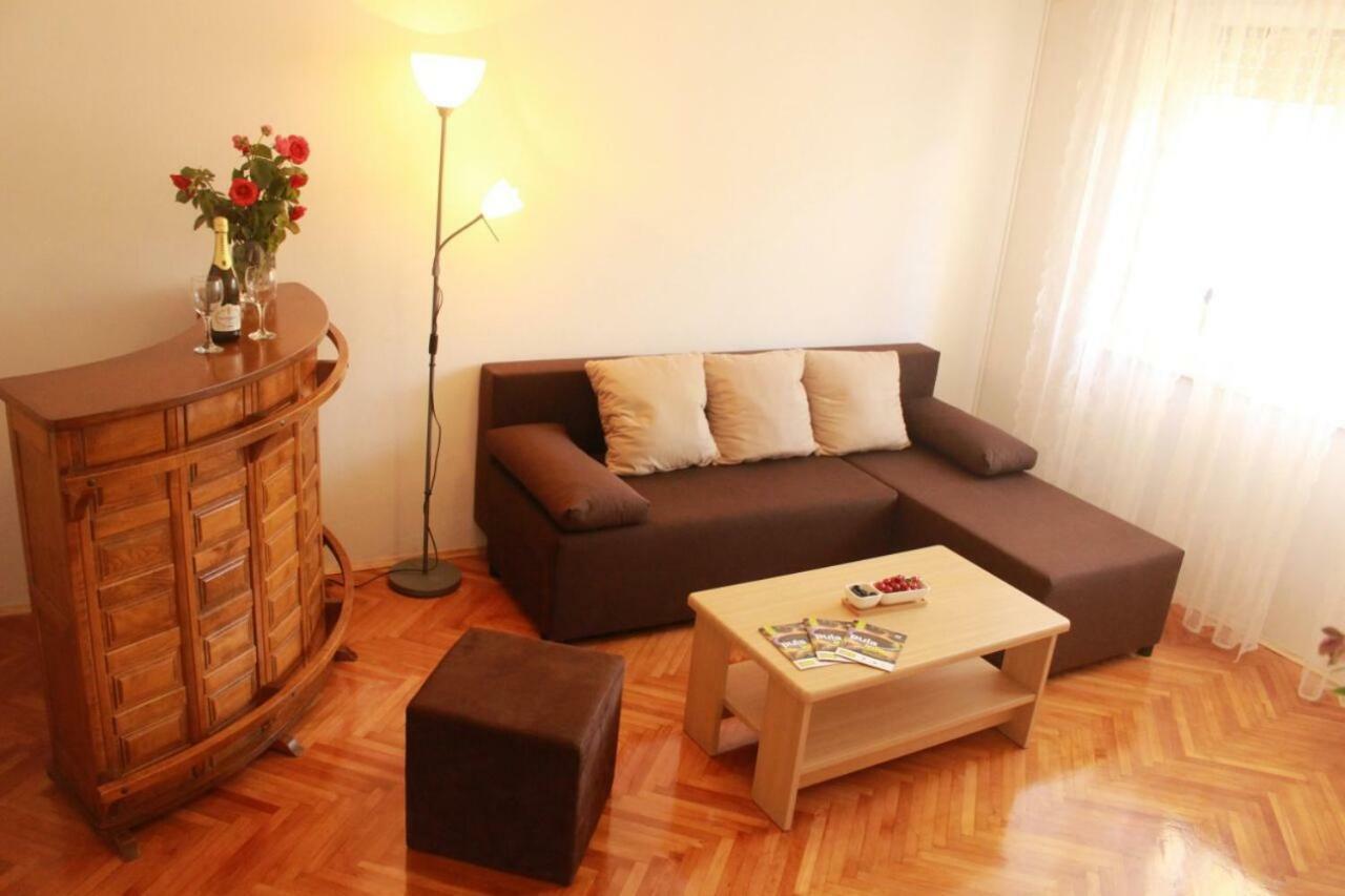 Apartment Monte Paradiso Pula Exteriör bild